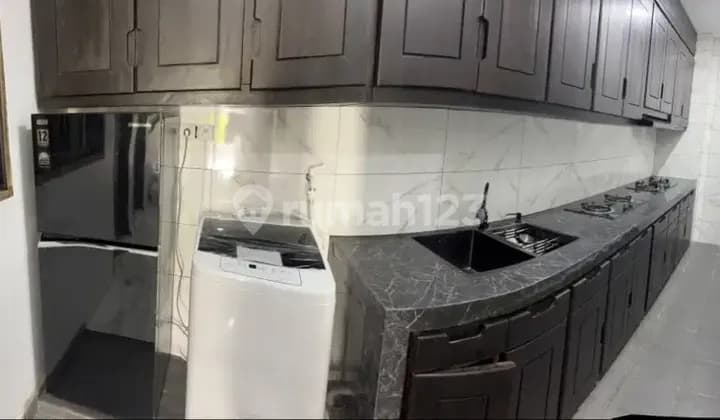 KOST 16 UTM UNIVERSITI TRUNOJOYO MADURA