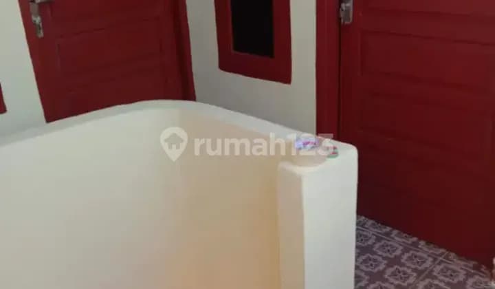 KOST PUTRI PEREMPUAN