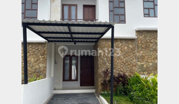 Rumah Modern Minimalis Lokasi Strategis & Aman di Taman Sari Residence, Kerobokan