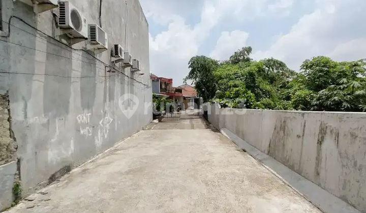 tampak depan rumah murah cocok usaha pomad