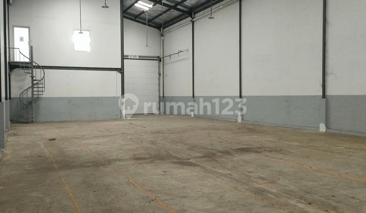 foto lainnya gudang bagus siap masuk dikawasan