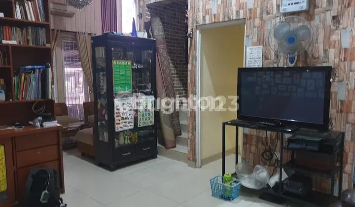ruang tamu rumah graha asri residence setu