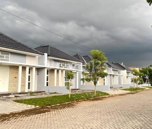 tampak depan alam juanda, sedati juanda. utj