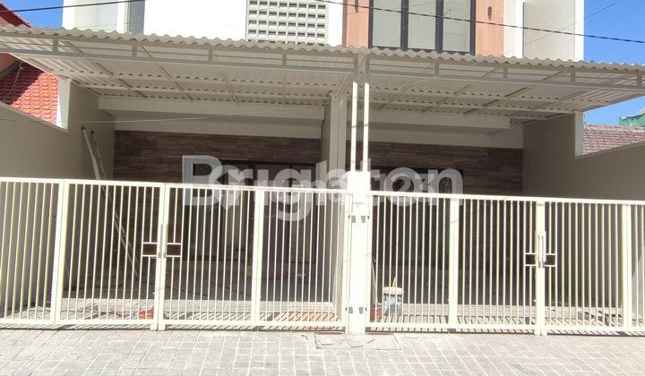 tampak depan rumah baru gress rungkut menanggal