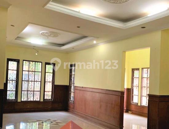 ruang keluarga beli tanah dapat rumah luas,