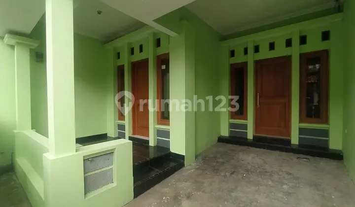 garasi/carport rumah nyaman siap huni btn