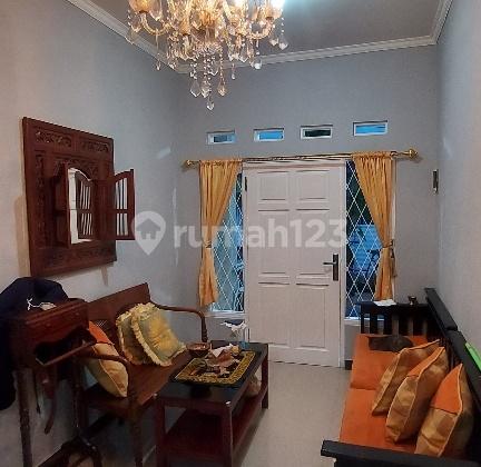 ruang tamu rumah cantik harga covid shm