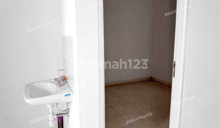 kamar tidur rumah nyaman istana dieng malang,kitchen