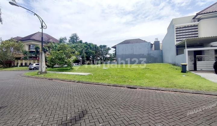 tampak depan tanah di cluster nieuw indie