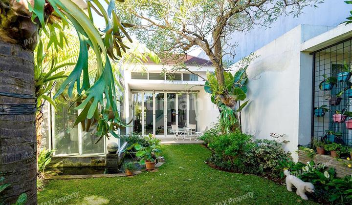 foto lainnya rumah mewah 2 lantai bagus