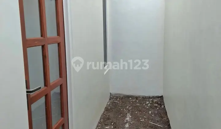 ruang cuci rumah di grand klipang belakan
