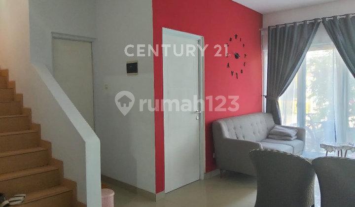 foto lainnya rumah 2 lantai 5 kt