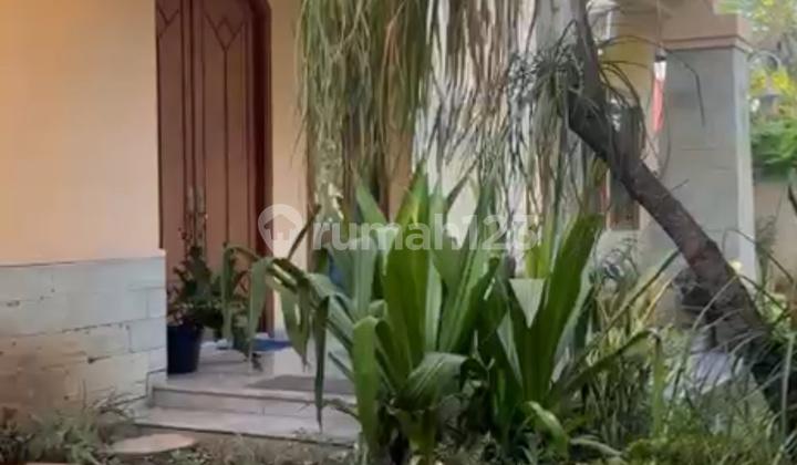 tampak depan raya bintang diponggo rumah lux