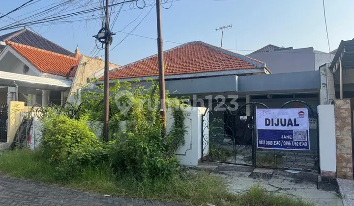 tampak depan dijual rumah murah hitung tanah.