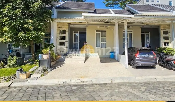 tampak depan rumah minimalis siap huni di