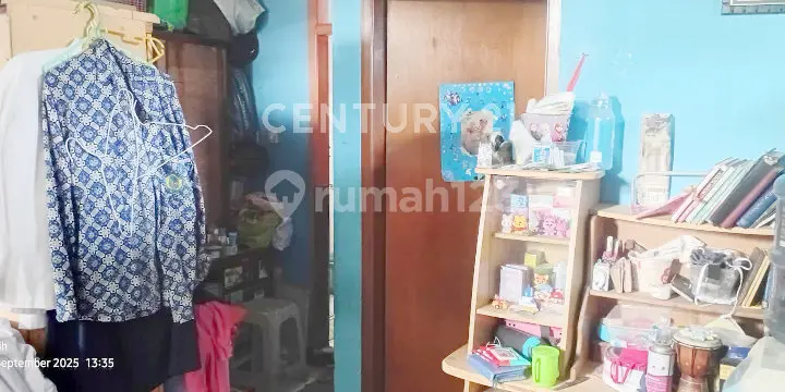 foto lainnya rumah posisi hoek di komplek