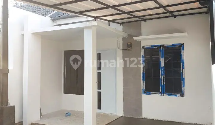 garasi/carport rumah hoek murah siap huni