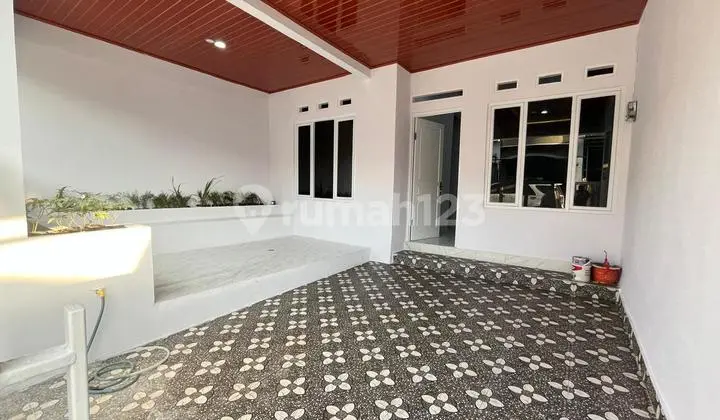 garasi/carport rumah baru murah siap huni