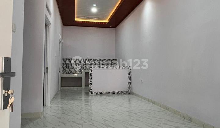 ruang keluarga rumah baru murah siap huni