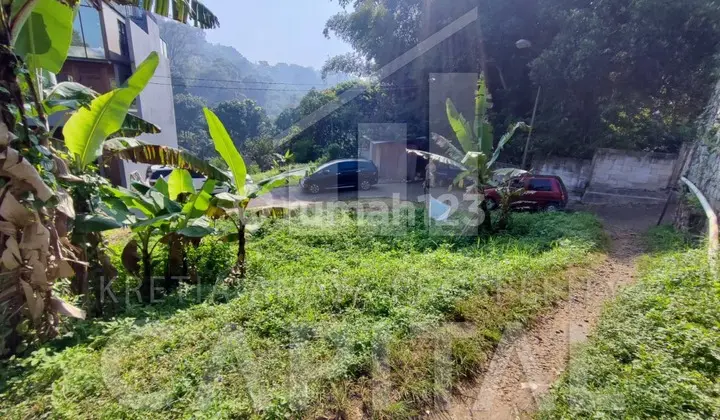 tampak depan tanah hook di komplek eksklusif