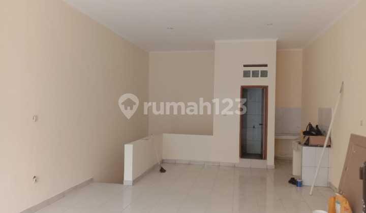 kamar mandi dijual ruko bagus siap pakai