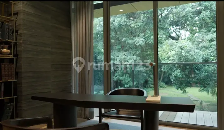 ruang keluarga dijual 4 br apartemen savyavasa