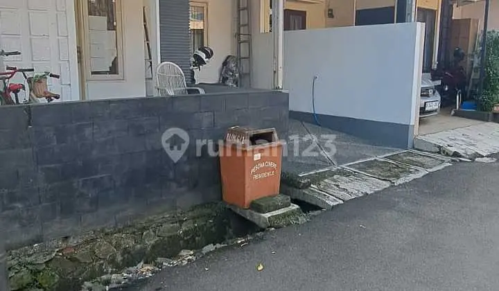 tampak depan dijual murah rumah 1 lt