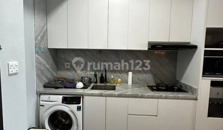dapur sewa 2 br lantai tinggi
