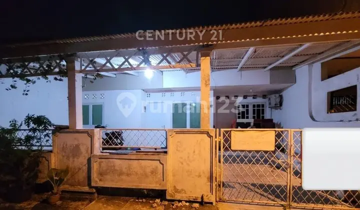 tampak depan rumah taman pagelaran ciomas bogor