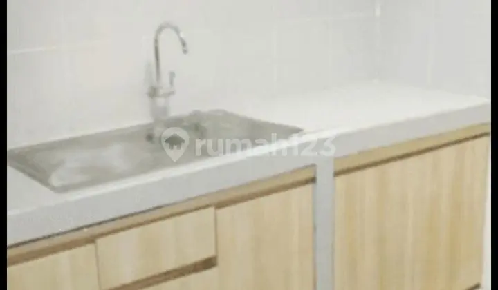 dapur rumah tengah kota semarang siap