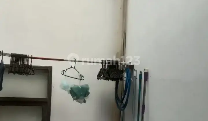 foto lainnya dijual rumah siap huni di