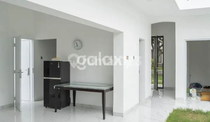 foto lainnya rumah modern minimalis riverside malang