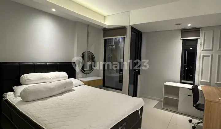kamar tidur disewakan murah belleview apartemen tengan
