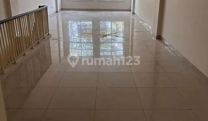 foto lainnya ruko green lake city hadap