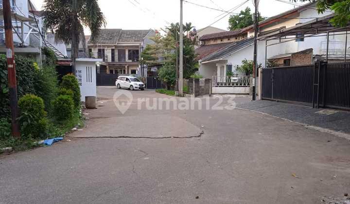 garasi/carport rumah dijual lembah cinere indah,