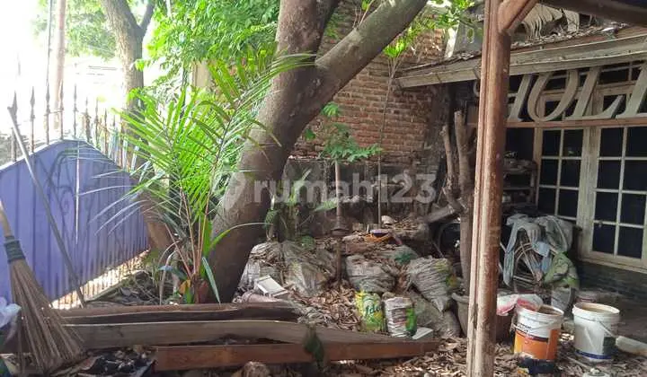 ruang keluarga rumah dijual lembah cinere indah,