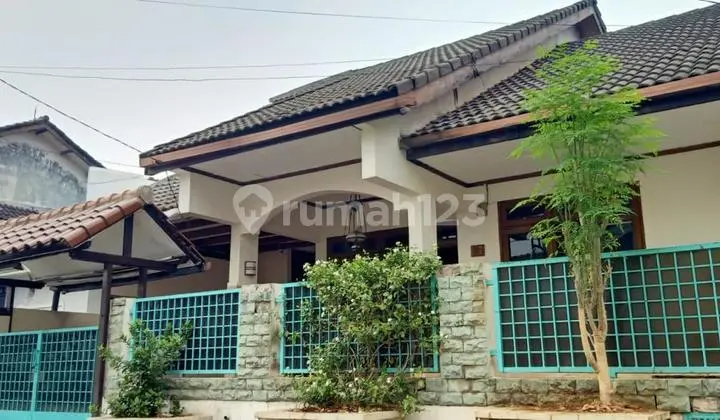 tampak depan rumah dijual bumi pusaka cinere,