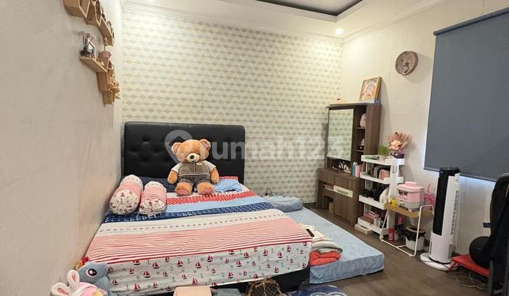 kamar tidur rumah sayap tki 2 grand