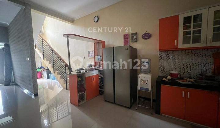 dapur rumah strategis dekat gor di