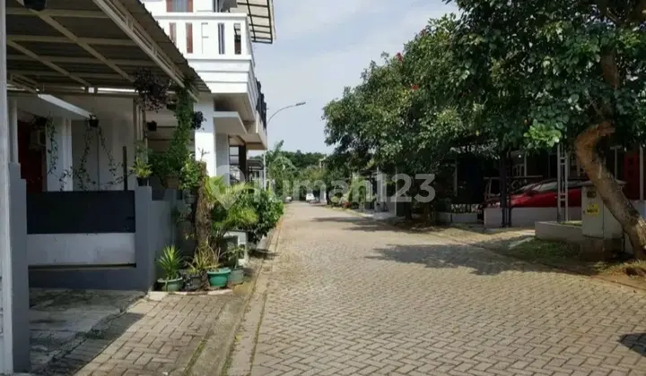 foto lainnya dijual rumah 1.5 lantai siap
