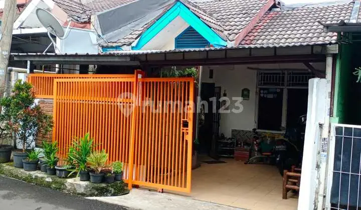 tampak depan rumah murah jual bu dkt