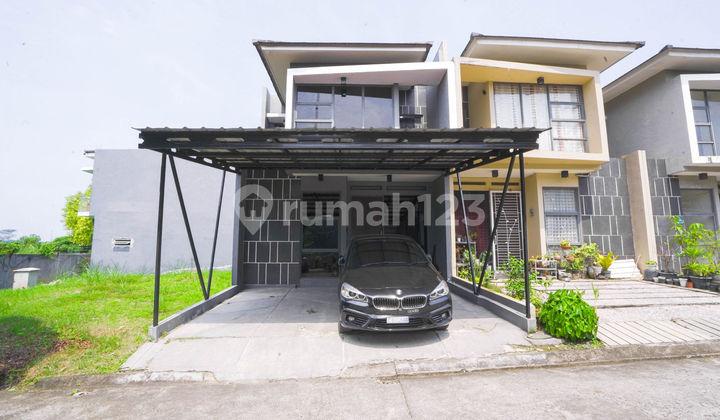 tampak depan rumah 2 carport shm 15