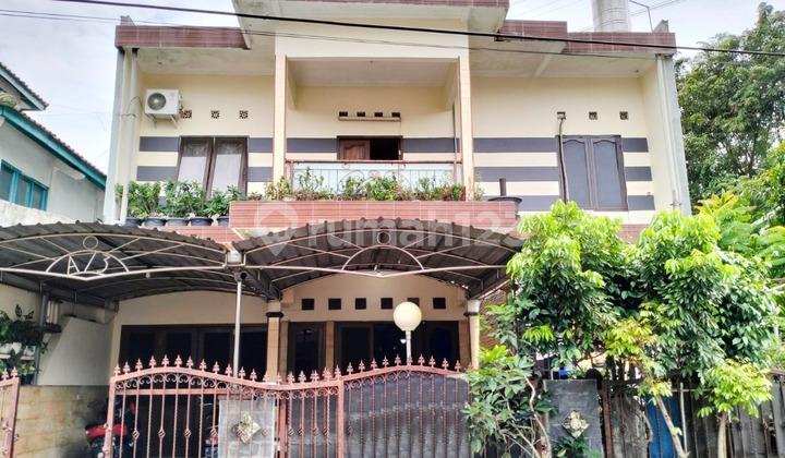 tampak depan rumah di bukit panjangan asri