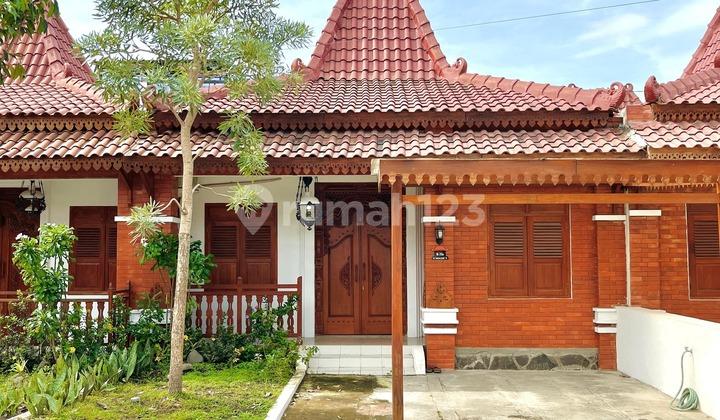 tampak depan 1 unit akhir di ndalem