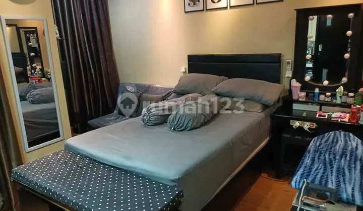 kamar tidur jual apartemen studio grand kartini