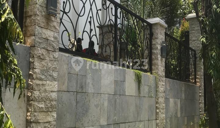 tampak depan villa mewah ready kawasan pecatu