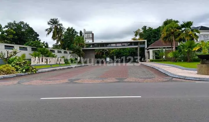 tampak depan rumah mewah termurah di bale