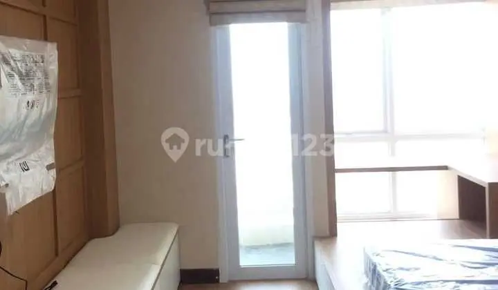 ruang tamu dijual cepat apartemen murah type