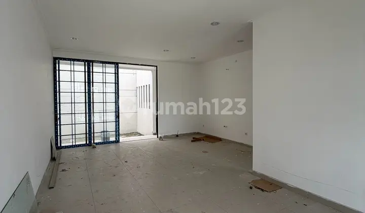 ruang keluarga bisa kpr rumah pik2 pasir