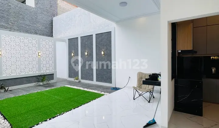 backyard rumah pancoran mas tanah besar